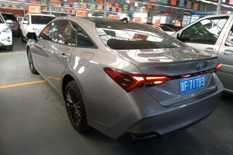Used Toyota Avalon 2019 Dual-Engine 2.5L XLE Prestige Version China VI Standard Rear Left 45 Deg