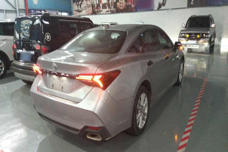 Used Toyota Avalon 2019 2.0L Luxury Edition China VI Standard Rear Right 45 Deg