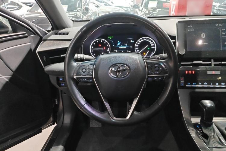Used Toyota Avalon 2019 2.0L XLE Premium Edition China VI Steering Wheel