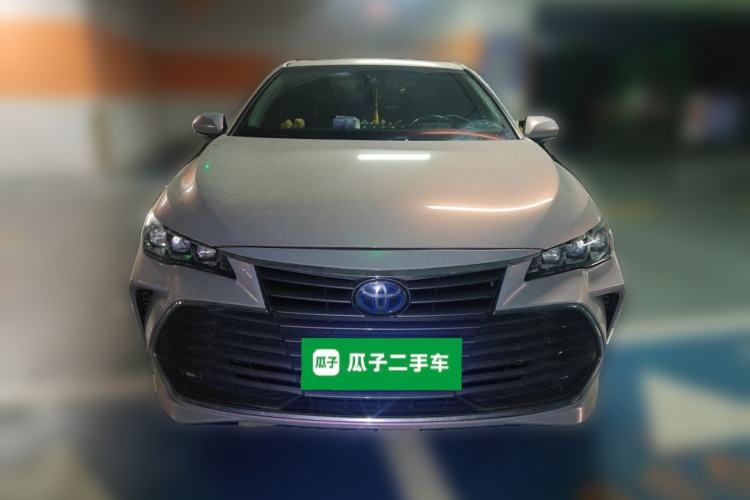 Used Toyota Avalon 2019 Dual-Engine 2.5L Luxury Edition China VI Standard Front