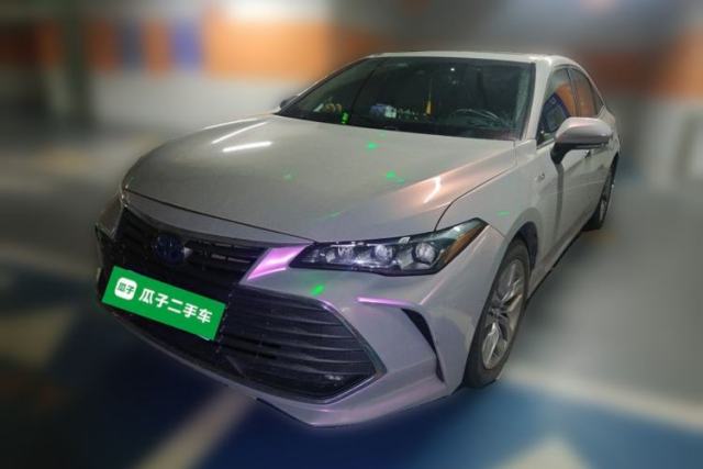 Used Toyota Avalon 2019 Dual-Engine 2.5L Luxury Edition China VI Standard