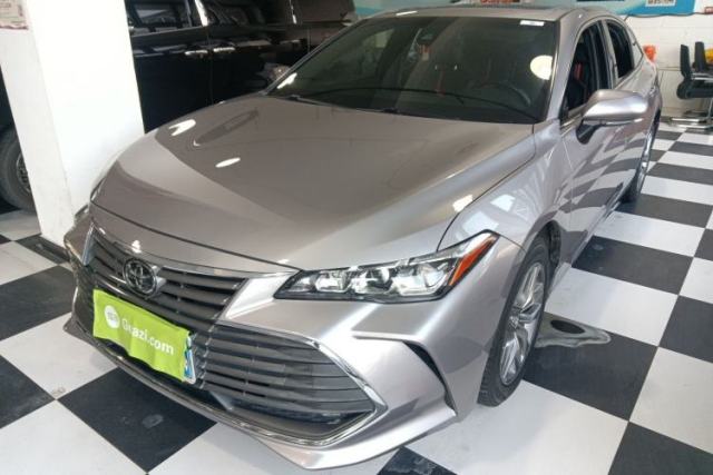 Used Toyota Avalon 2019 2.0L Ambition Edition China VI