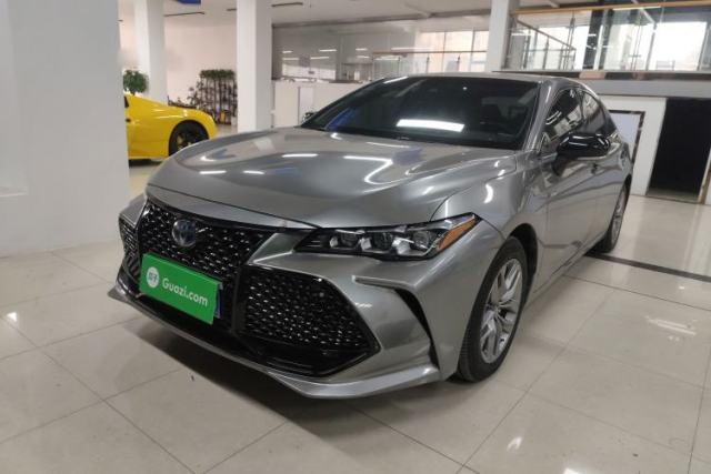 Used Toyota Avalon 2019 Dual-Engine 2.5L Luxury Edition China VI Standard