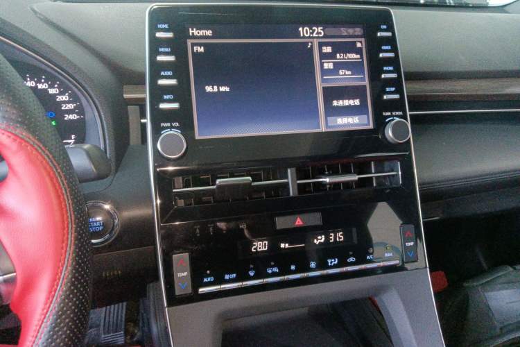 Used Toyota Avalon 2019 2.0L Ambition Edition China VI Audio And AC Panel