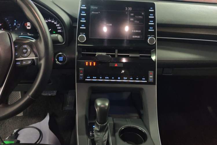 Used Toyota Avalon 2019 2.0L Luxury Edition China VI Standard Audio And AC Panel