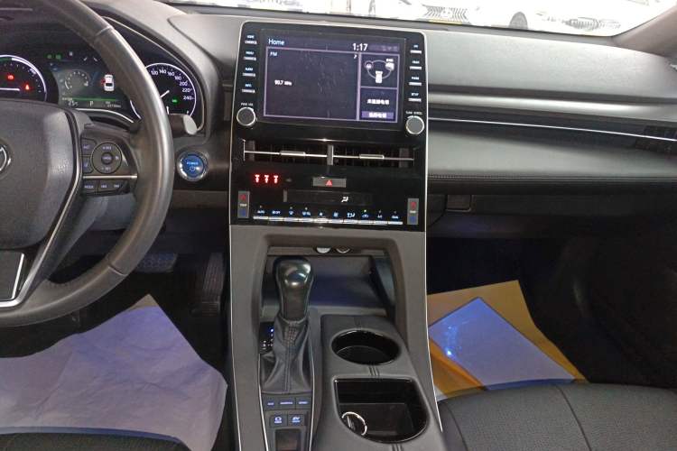 Used Toyota Avalon 2019 Dual-Engine 2.5L Luxury Edition China VI Standard Audio And AC Panel