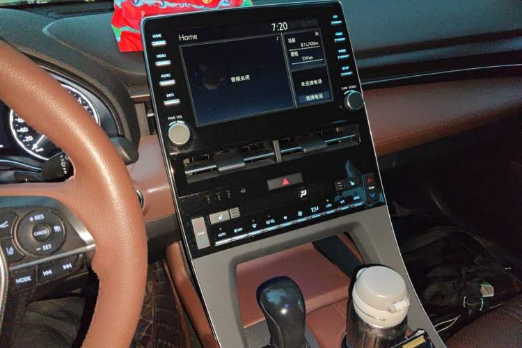 Used Toyota Avalon 2019 2.5L Touring Premium Version China VI Standard Audio And AC Panel