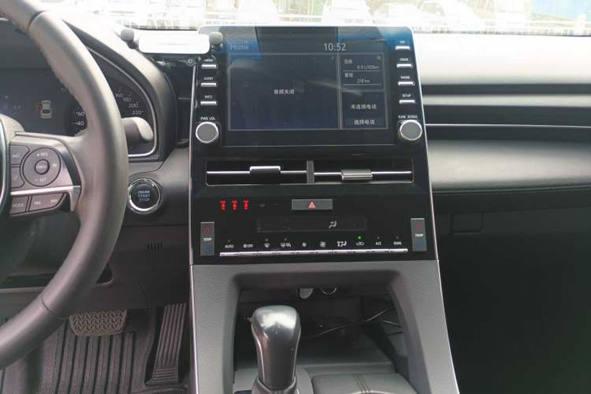 Used Toyota Avalon 2019 2.0L Luxury Edition China VI Standard Audio And AC Panel