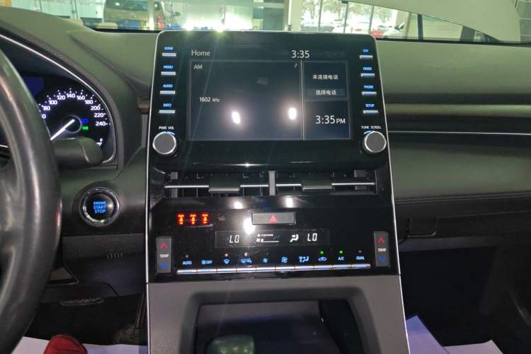 Used Toyota Avalon 2019 2.0L Luxury Edition China VI Standard Audio And AC Panel