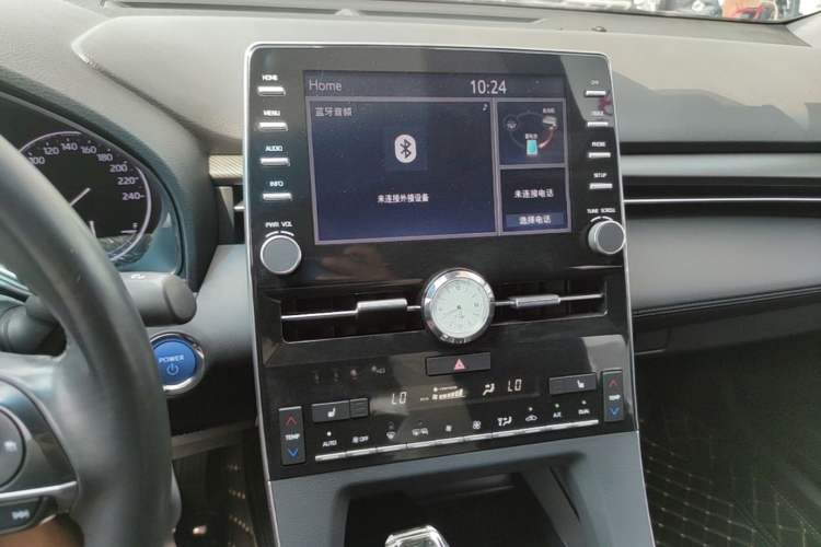 Used Toyota Avalon 2019 Dual-Engine 2.5L XLE Prestige Version China VI Standard Audio And AC Panel