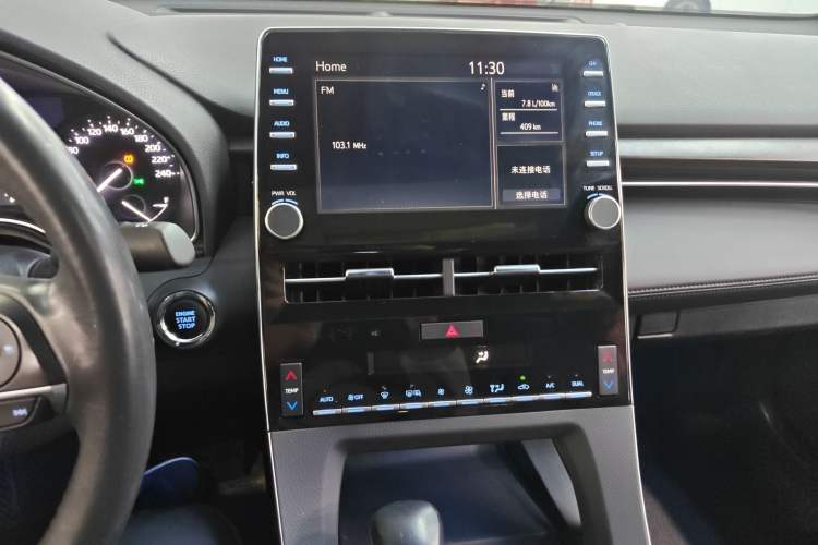 Used Toyota Avalon 2019 2.0L Luxury Edition China VI Standard Audio And AC Panel