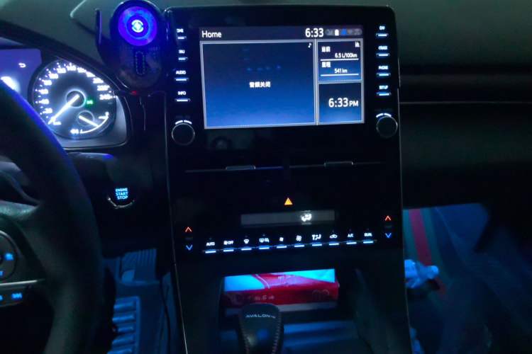 Used Toyota Avalon 2019 2.5L Ambition Version China VI Standard Audio And AC Panel