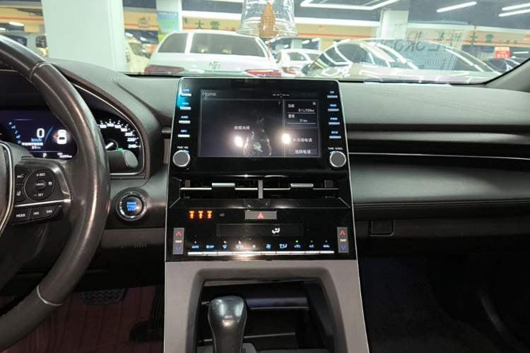 Used Toyota Avalon 2019 2.0L Luxury Edition China VI Standard Audio And AC Panel