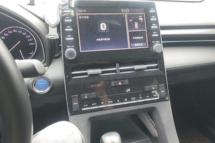Used Toyota Avalon 2019 Dual-Engine 2.5L XLE Prestige Version China VI Standard Audio And AC Panel