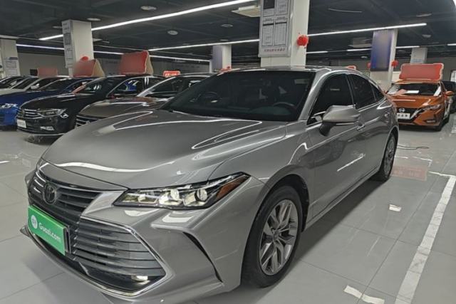 Used Toyota Avalon 2019 2.0L Luxury Edition China VI Standard