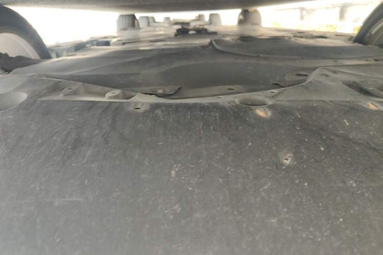 Used Toyota Avalon 2019 2.0L XLE Premium Edition China VI Chassis Front