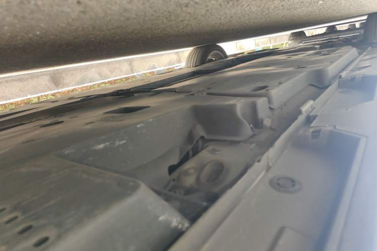 Used Toyota Avalon 2019 2.0L XLE Premium Edition China VI Chassis Rear Left