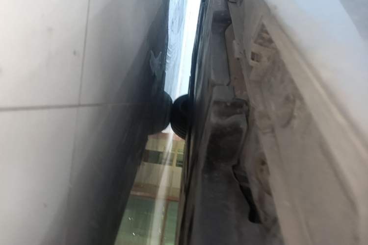 Used Toyota Avalon 2019 2.0L XLE Premium Edition China VI Chassis Rear Left