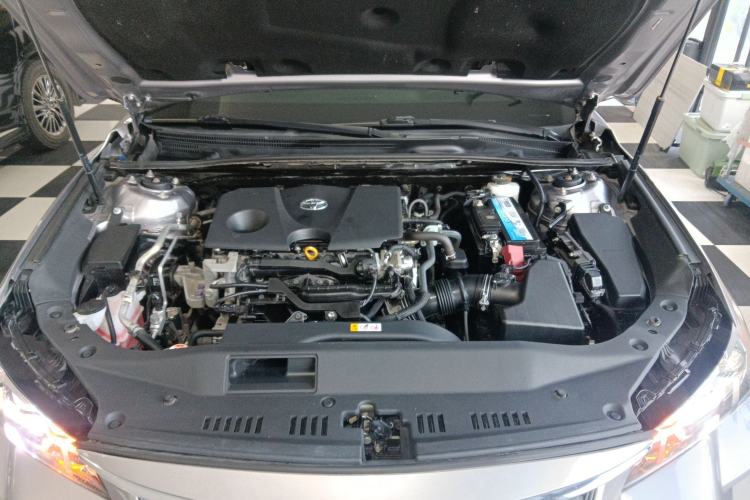 Used Toyota Avalon 2019 2.0L Ambition Edition China VI Engine Bay