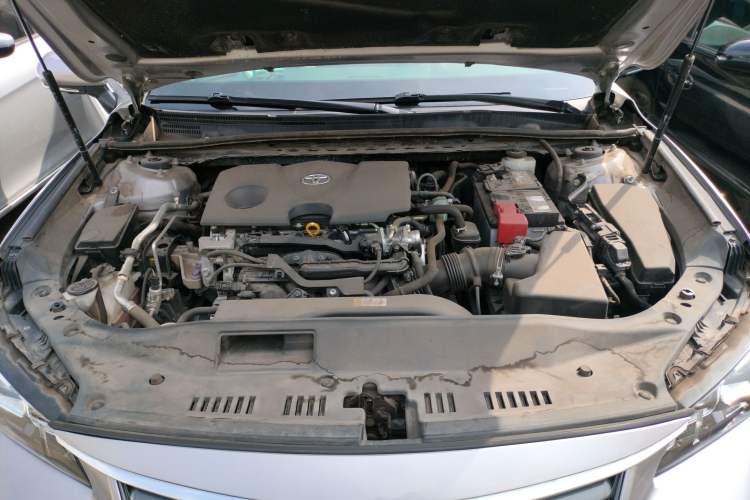 Used Toyota Avalon 2019 2.0L XLE Premium Edition China VI Engine Bay