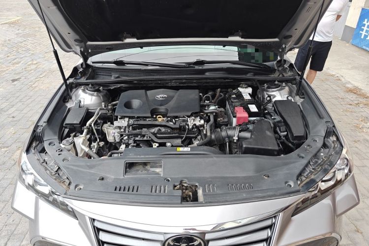 Used Toyota Avalon 2019 2.0L Luxury Edition China VI Standard Engine Bay
