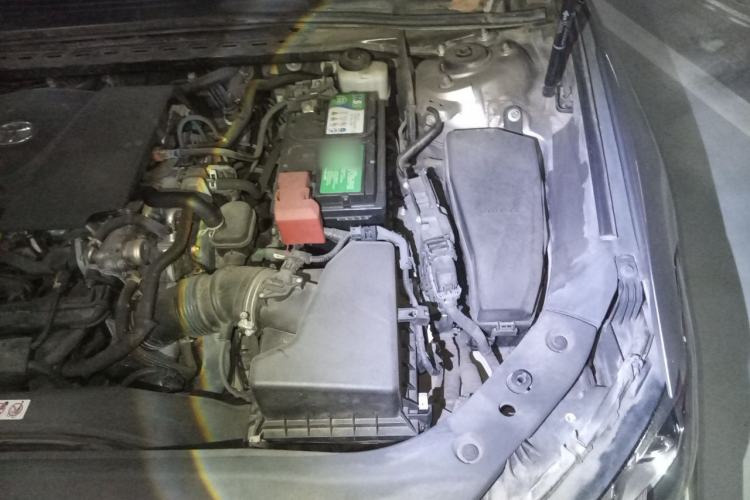 Used Toyota Avalon 2019 2.0L Luxury Edition China VI Standard Engine Bay Left