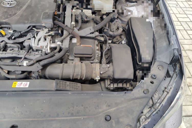 Used Toyota Avalon 2019 Dual-Engine 2.5L Luxury Edition China VI Standard Engine Bay Left