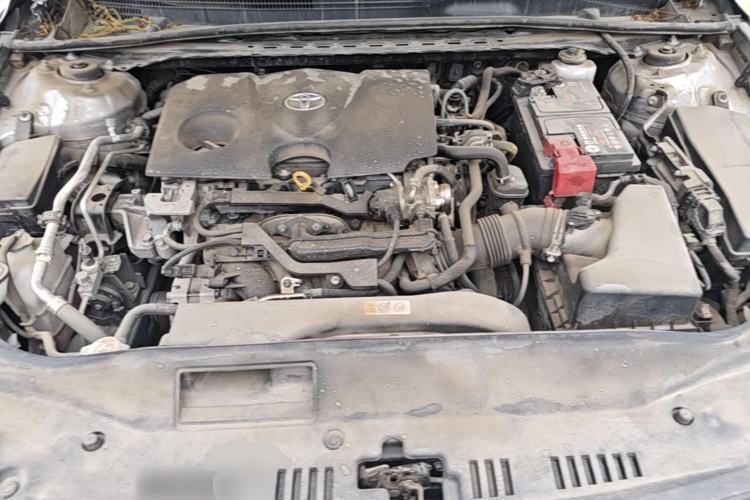 Used Toyota Avalon 2019 2.0L Luxury Edition China VI Standard Engine Bay