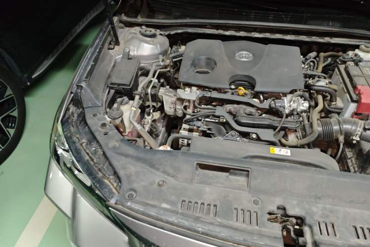 Used Toyota Avalon 2019 2.0L Luxury Edition China VI Standard Engine Bay Right