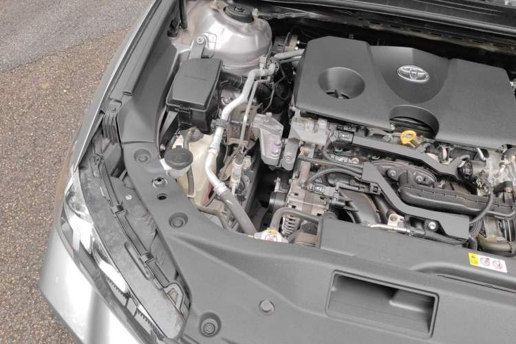 Used Toyota Avalon 2019 2.0L Luxury Edition China VI Standard Engine Bay Right