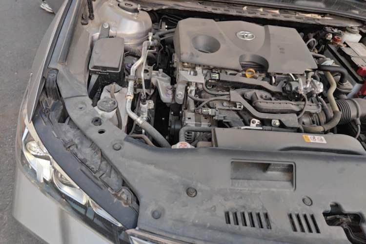 Used Toyota Avalon 2019 2.0L XLE Premium Edition China VI Engine Bay Right