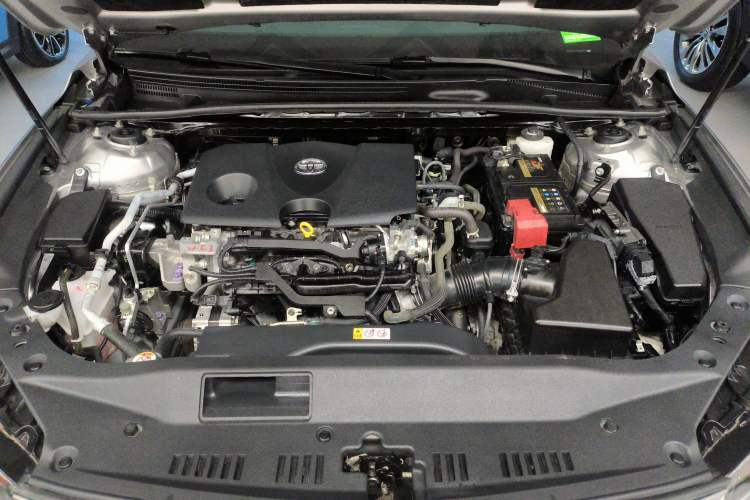 Used Toyota Avalon 2019 2.0L XLE Premium Edition China VI Engine Bay