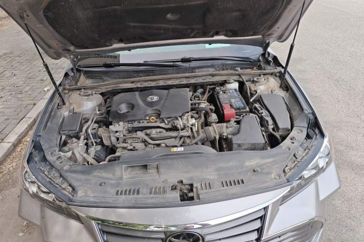 Used Toyota Avalon 2019 2.0L XLE Premium Edition China VI Engine Bay