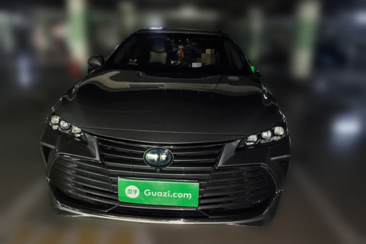 Used Toyota Avalon 2019 Dual-Engine 2.5L XLE Prestige Version China VI Standard Exterior 1