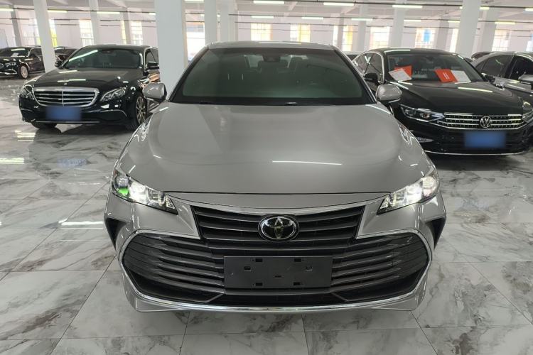 Used Toyota Avalon 2019 2.0L Luxury Edition China VI Standard Exterior 1