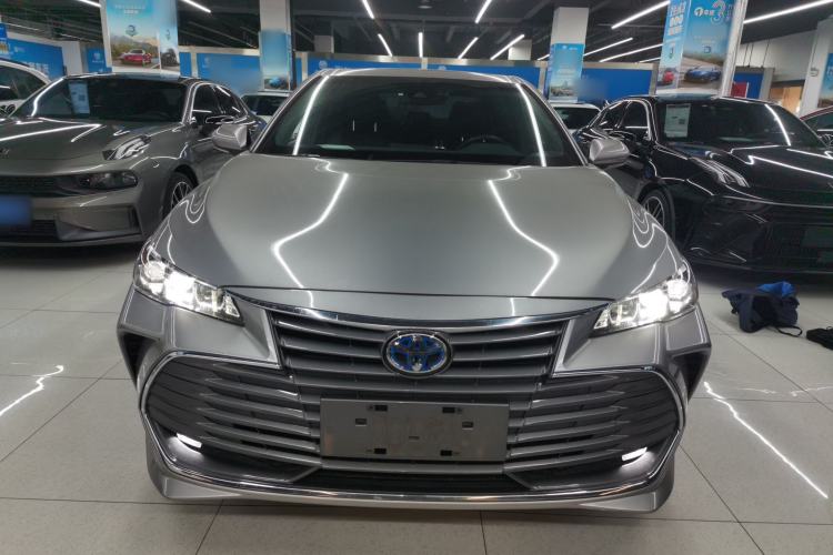 Used Toyota Avalon 2019 Dual-Engine 2.5L Luxury Edition China VI Standard Exterior 1