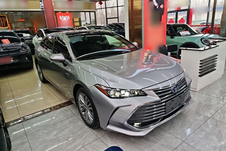 Used Toyota Avalon 2019 Dual-Engine 2.5L XLE Prestige Version China VI Standard Exterior 1