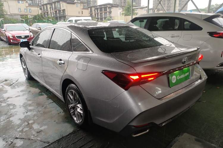 Used Toyota Avalon 2019 2.0L Luxury Edition China VI Standard Exterior 2