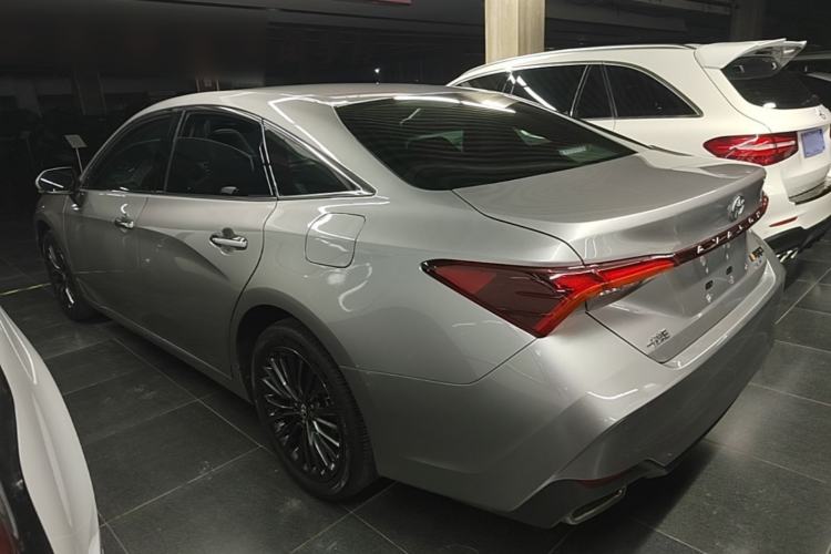 Used Toyota Avalon 2019 2.0L XLE Premium Edition China VI Exterior 2