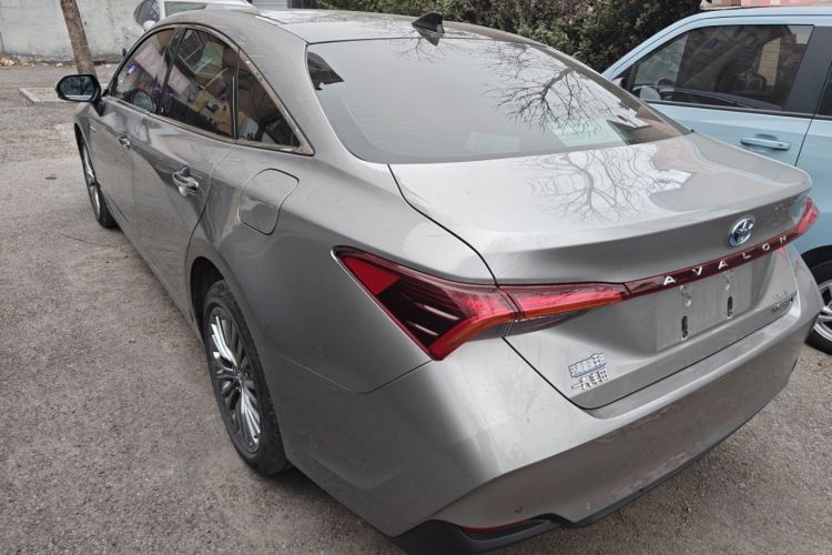 Used Toyota Avalon 2019 Dual-Engine 2.5L XLE Prestige Version China VI Standard Exterior 2