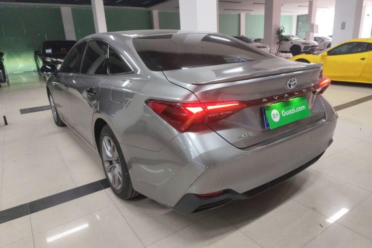 Used Toyota Avalon 2019 Dual-Engine 2.5L Luxury Edition China VI Standard Exterior 3