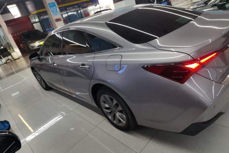 Used Toyota Avalon 2019 Dual-Engine 2.5L Luxury Edition China VI Standard Exterior 3