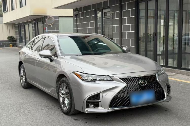 Used Toyota Avalon 2019 2.0L Luxury Edition China VI Standard Exterior 4