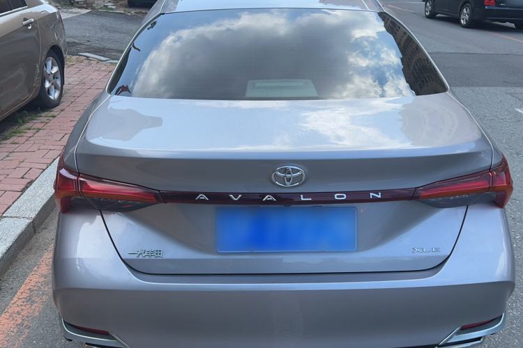 Used Toyota Avalon 2019 2.0L Ambition Edition China VI Exterior 4