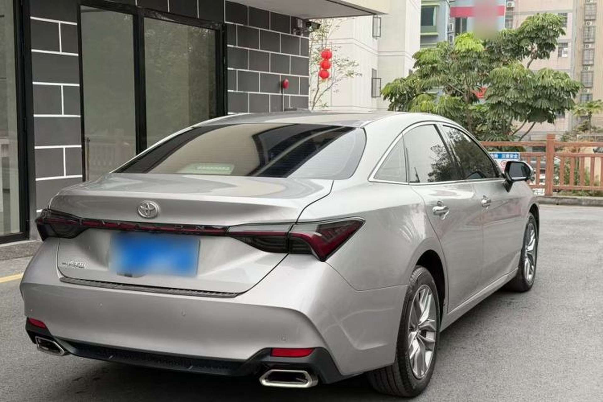 Used Toyota Avalon 2019 2.0L Luxury Edition China VI Standard Exterior 5