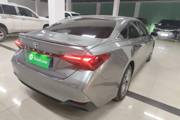 Used Toyota Avalon 2019 Dual-Engine 2.5L Luxury Edition China VI Standard Exterior 5