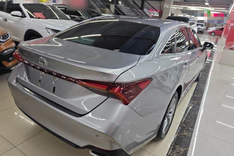 Used Toyota Avalon 2019 2.0L Luxury Edition China VI Standard Exterior 5