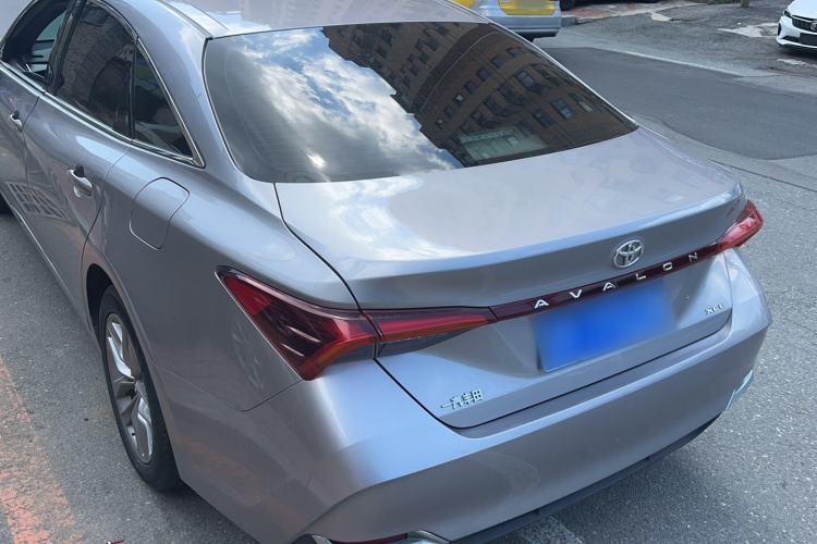 Used Toyota Avalon 2019 2.0L Ambition Edition China VI Exterior 5