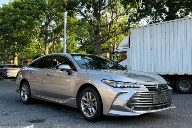 Used Toyota Avalon 2019 2.0L Luxury Edition China VI Standard Exterior 6