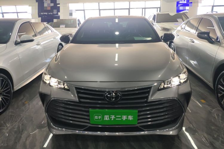 Used Toyota Avalon 2019 2.5L Touring Premium Version China VI Standard Front